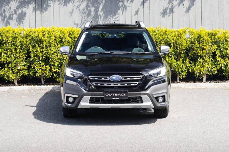 2025 Subaru Outback Touring image 4