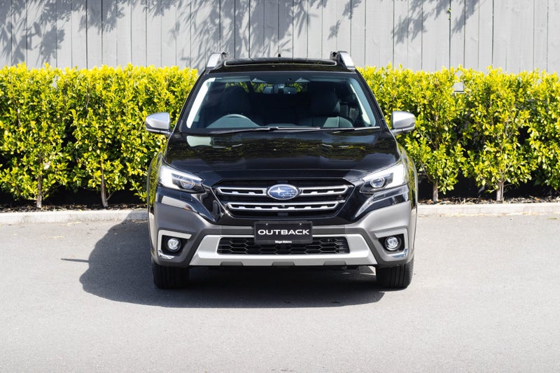 2025 Subaru Outback Touring image 4