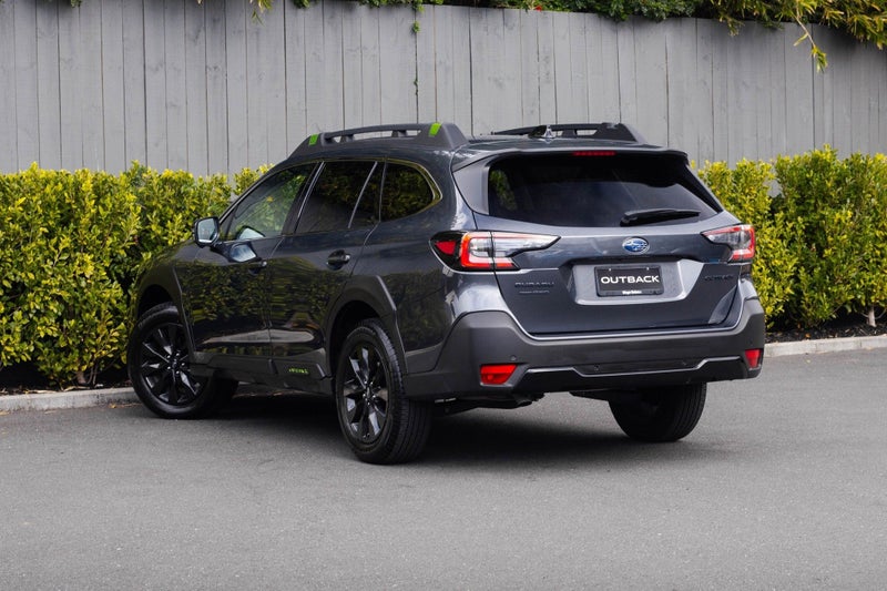 2025 Subaru Outback XT 2.4T image 3