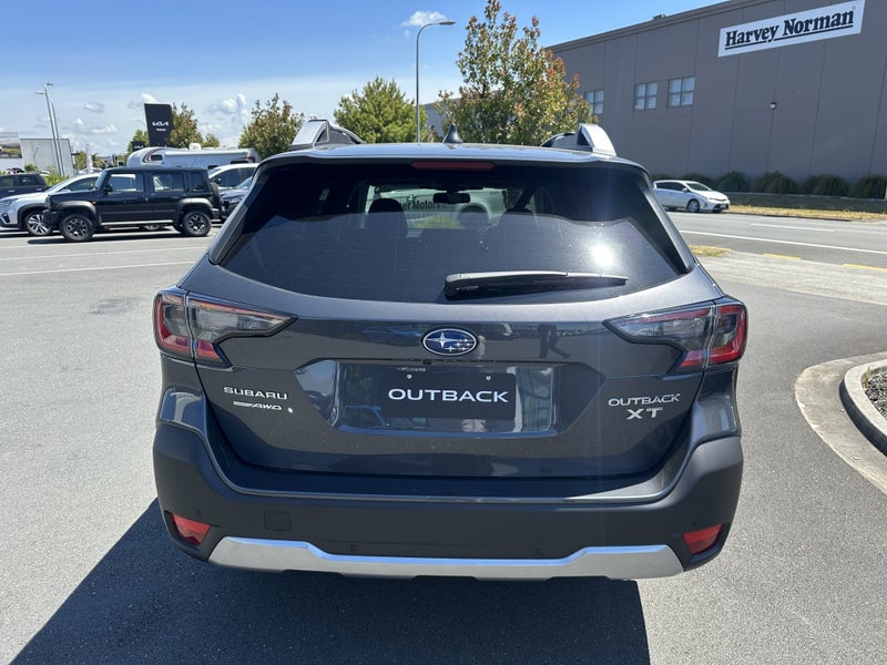 2025 Subaru Outback XT Touring 2.4T image 4