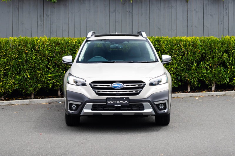 2025 Subaru Outback XT Touring image 4