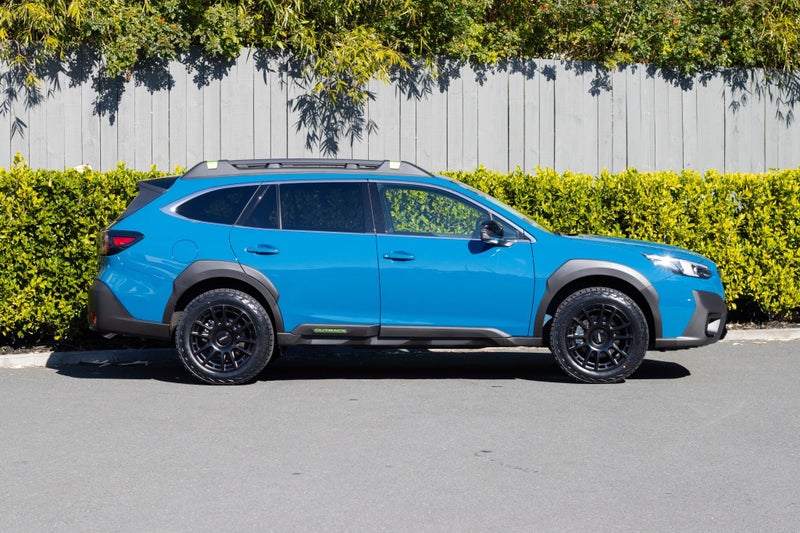2025 Subaru Outback XT Touring Special Edition image 2