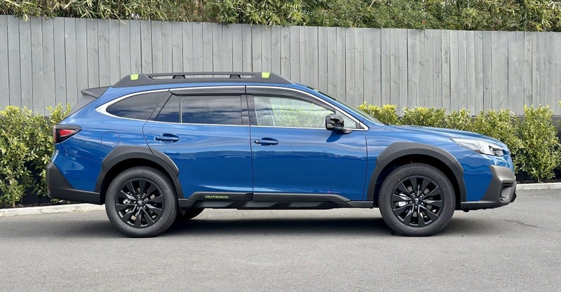 2025 Subaru Outback XT Touring Special Edition image 3
