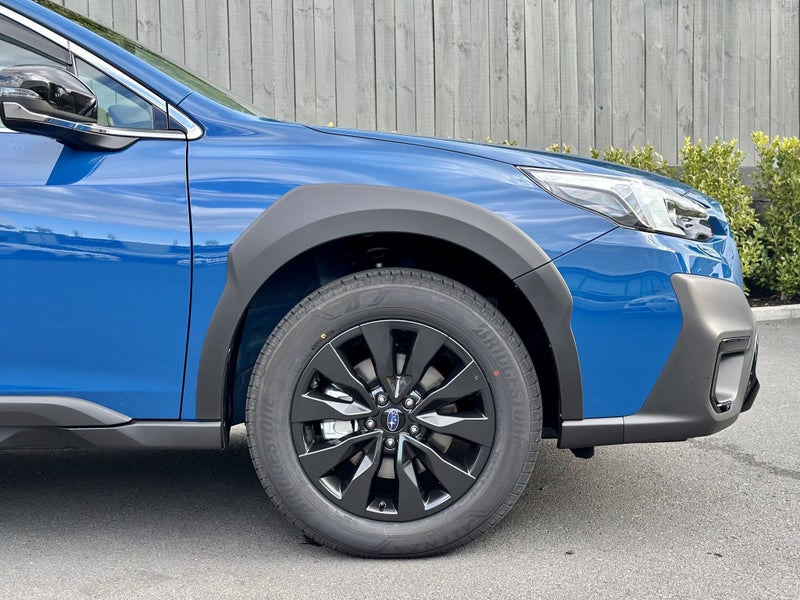 2025 Subaru Outback XT Touring Special Edition image 4