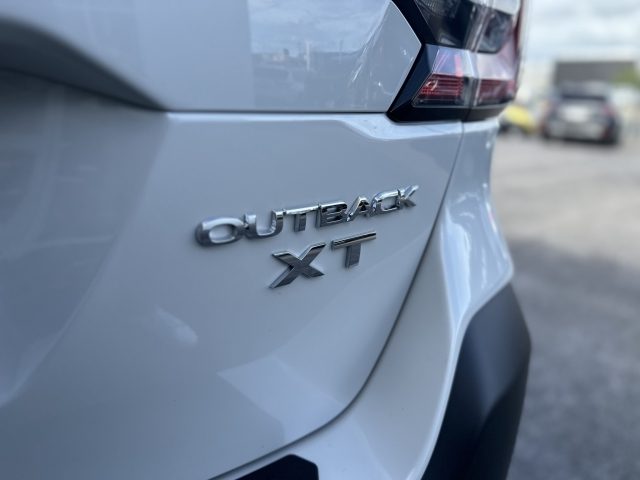 2025 Subaru Outback XT Touring Turbo image 2