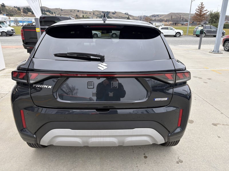 2025 Suzuki Fronx 1.5 GLX Auto Hatch image 4