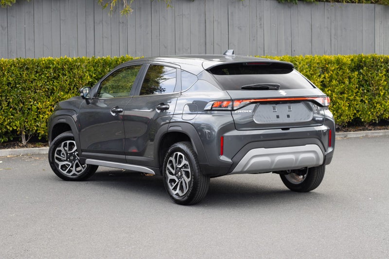 2025 Suzuki Fronx 1.5 GLX Hybrid image 3
