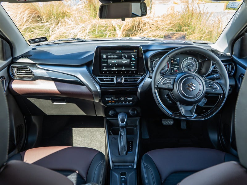 2025 Suzuki Fronx GLX 1.5 2WD Auto image 2