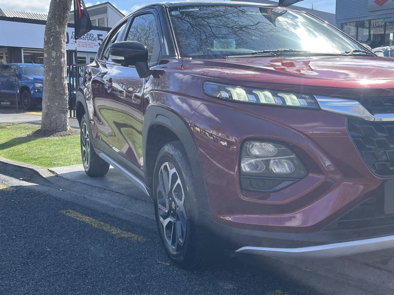 2025 Suzuki Fronx GLX image 3
