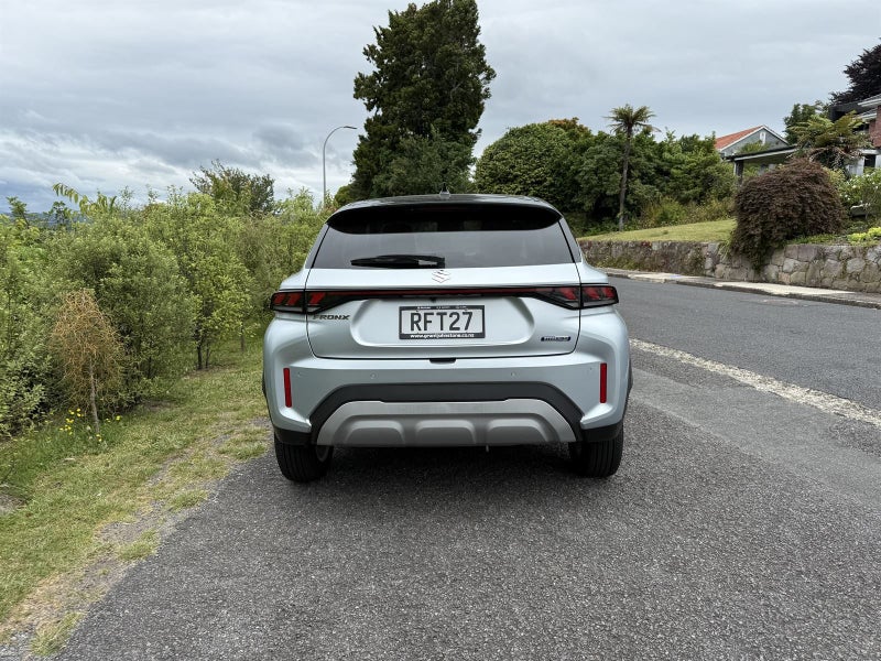 2025 Suzuki Fronx GLX image 4