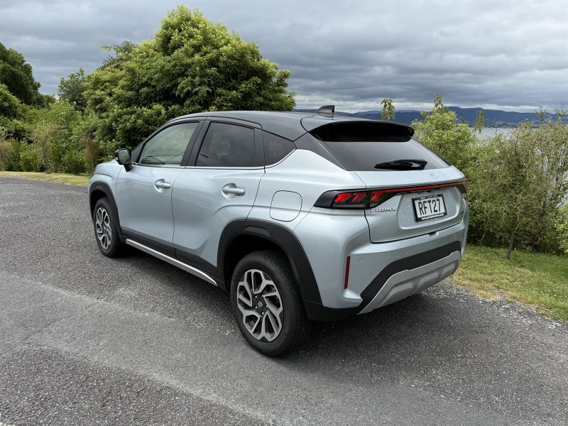 2025 Suzuki Fronx GLX image 5