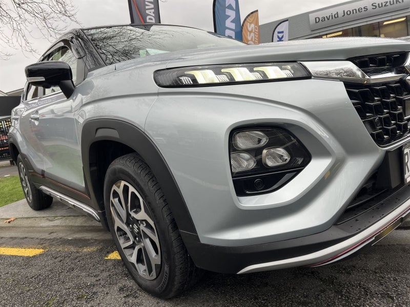 2025 Suzuki Fronx GLX image 3