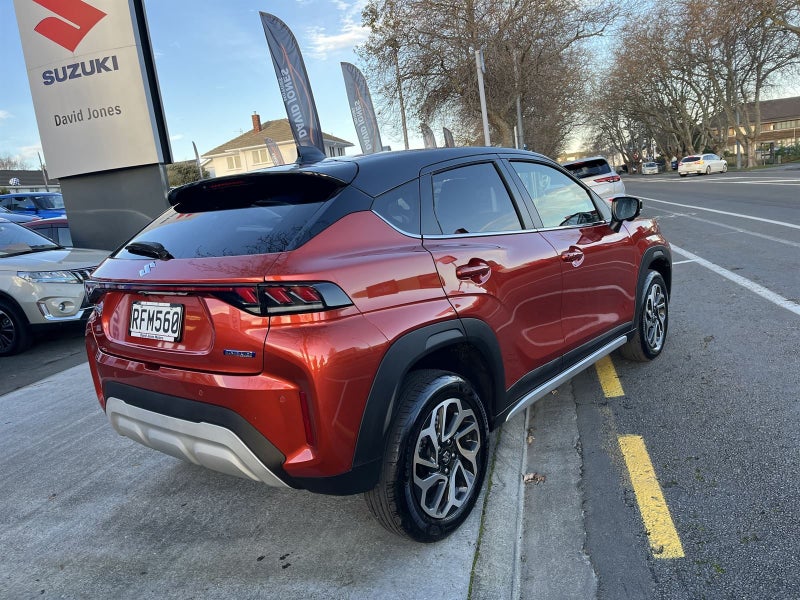 2025 Suzuki Fronx GLX image 5