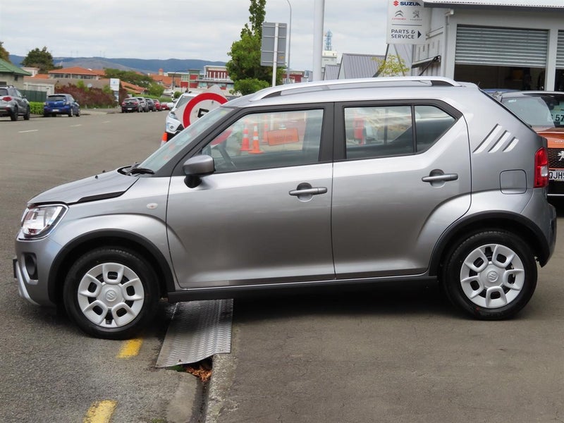 2025 Suzuki Ignis GLX AUTO image 3