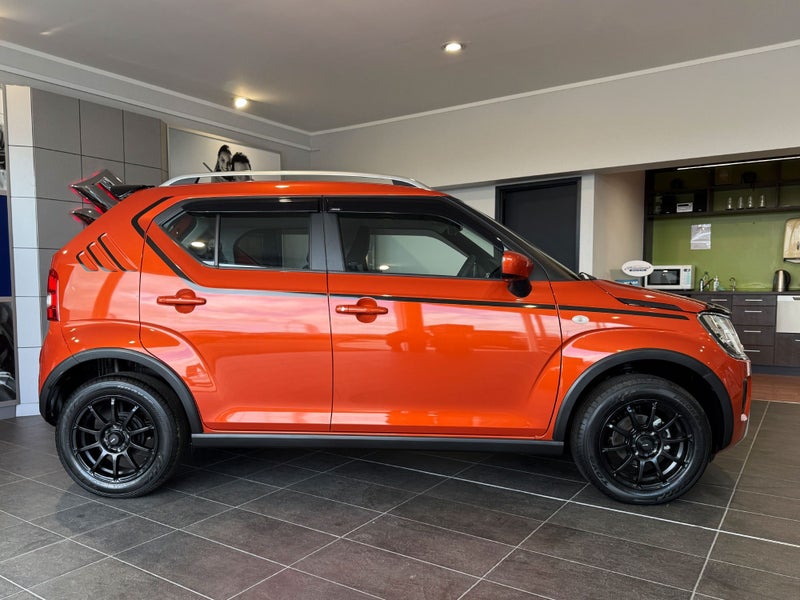 2025 Suzuki Ignis GLX PLUS image 3