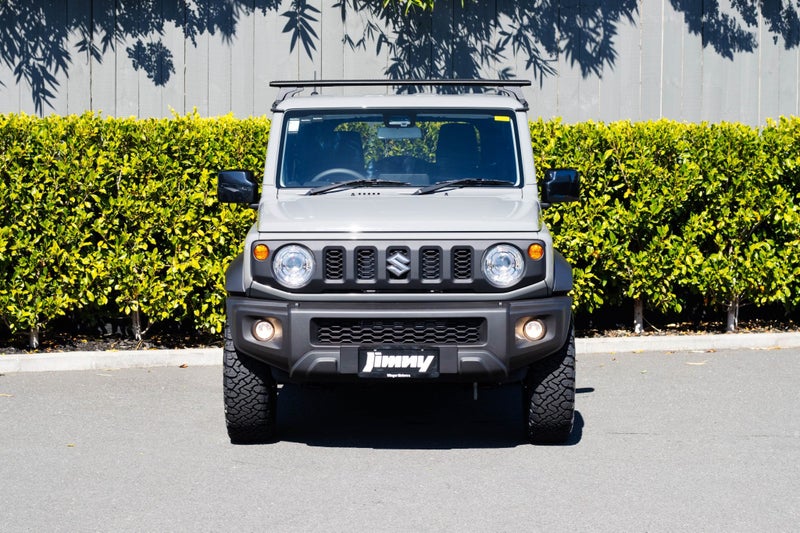 2025 Suzuki Jimny 1.5 3DR Auto image 4
