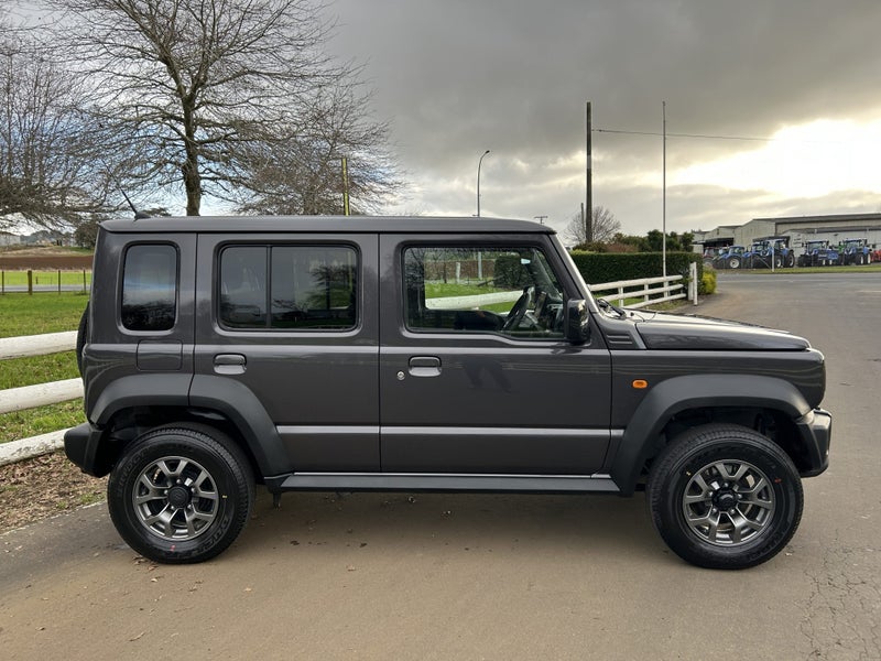 2025 Suzuki Jimny 1.5 JLX Auto Petrol image 3