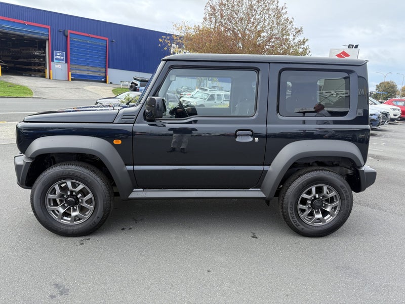 2025 Suzuki Jimny 1.5 Sierra 4AT image 4