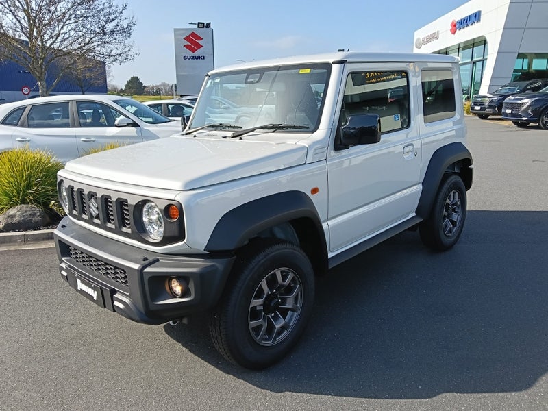 2025 Suzuki Jimny 1.5 Sierra 4AT image 3