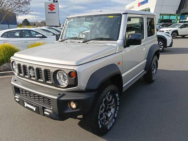 2025 Suzuki Jimny 1.5 Sierra 5MT image 3
