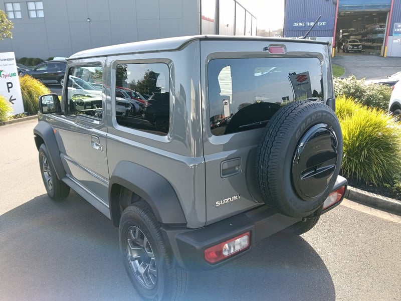 2025 Suzuki Jimny 1.5 Sierra 5MT image 3