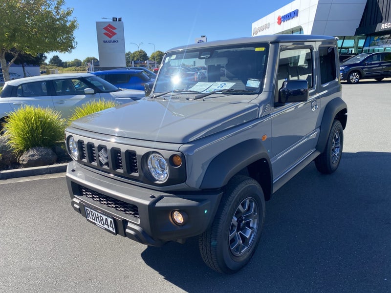 2025 Suzuki Jimny 1.5 Sierra 5MT image 3