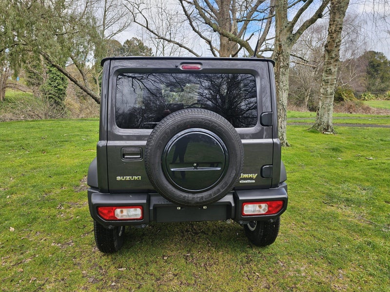 2025 Suzuki Jimny 5-DOOR 1.5P/4WD/5MT image 4