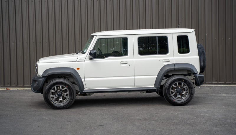 2025 Suzuki Jimny 5-Door 1.5P/4Wd/5Mt image 5