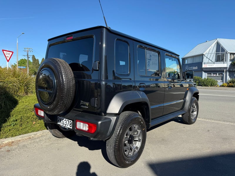 2025 Suzuki Jimny 5-Door 1.5P/4WD/5MT - image 3