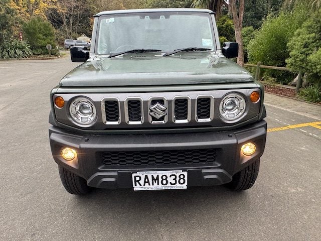 2025 Suzuki Jimny 5-Door image 3