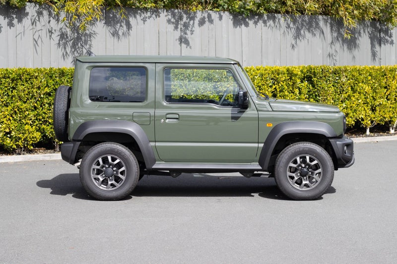 2025 Suzuki Jimny Sierra 3 Door Manual image 2