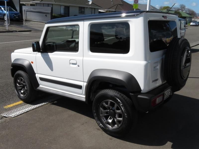 2025 Suzuki Jimny SIERRA AUTO image 4
