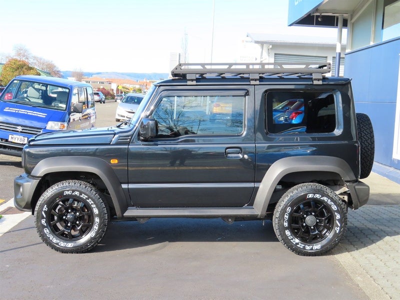 2025 Suzuki Jimny SIERRA AUTO image 3