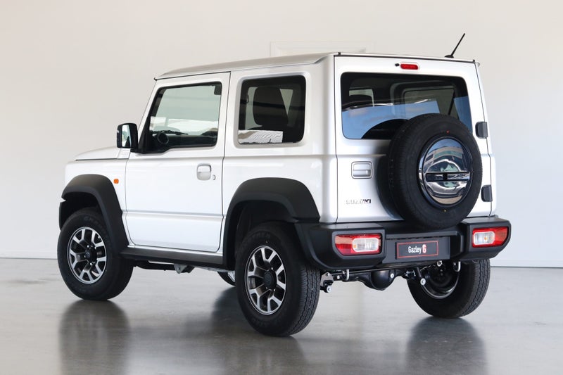 2025 Suzuki Jimny Sierra Auto image 3