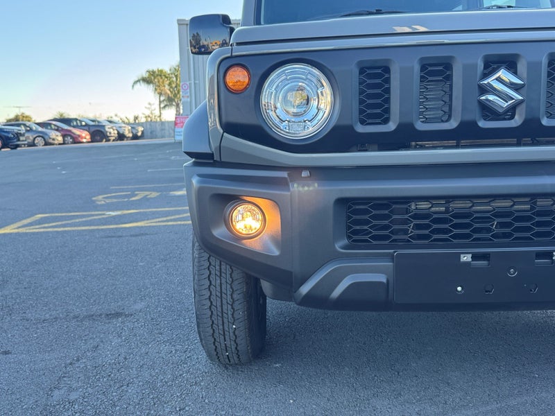 2025 Suzuki Jimny Sierra Automatic 3 Door image 5