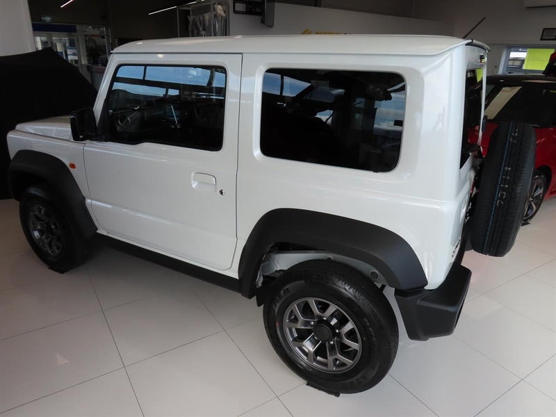 2025 Suzuki Jimny SIERRA MANUAL image 3