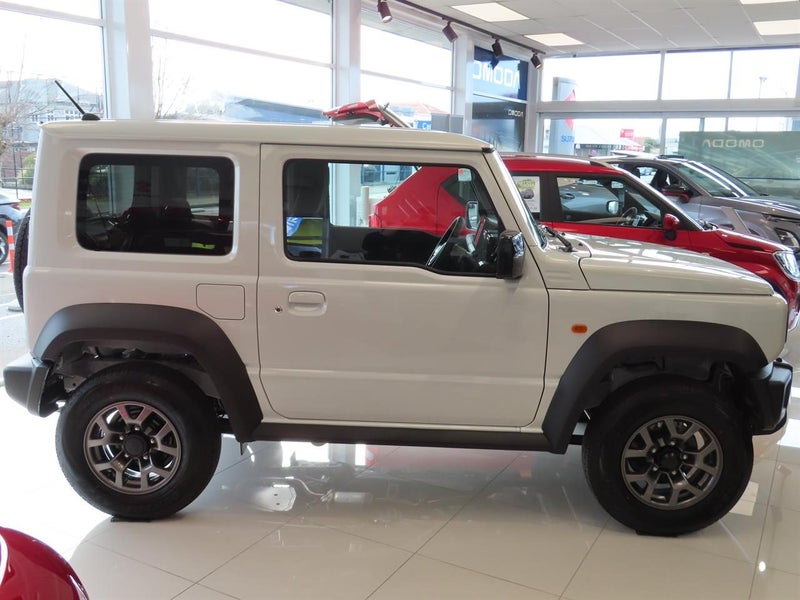 2025 Suzuki Jimny SIERRA MANUAL image 5