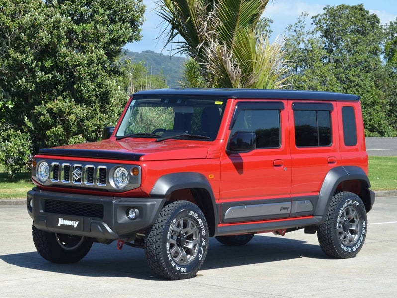 2025 Suzuki Jimny Sierra Safari 4WD manual image 3