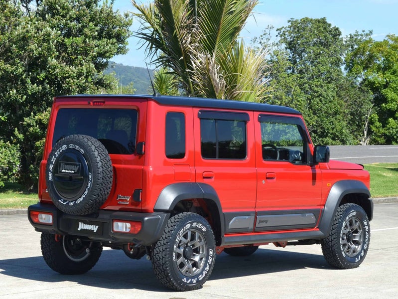 2025 Suzuki Jimny Sierra Safari 4WD manual image 4
