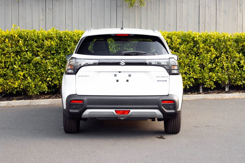 2025 Suzuki S-Cross image 5