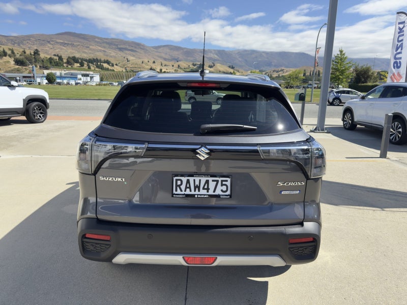 2025 Suzuki S Cross Hybrid JLX AWD Auto image 5