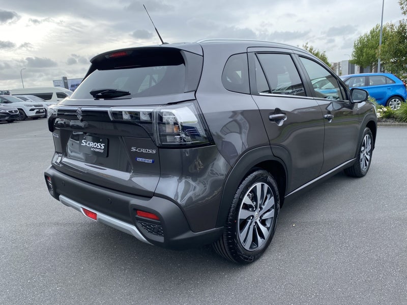 2025 Suzuki S-Cross JLX 2WD Hybrid image 5