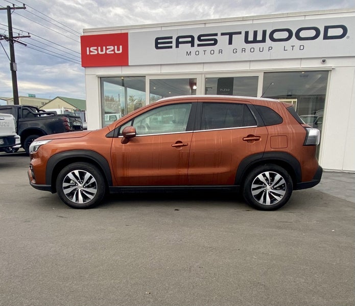 2025 Suzuki S-Cross JLX AWD auto Hybrid image 2