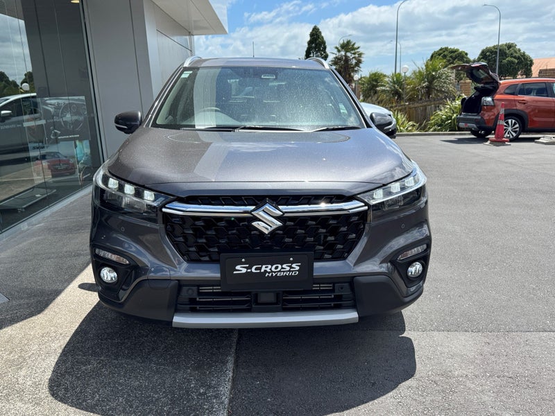 2025 Suzuki S-Cross JLX Hybrid AWD image 4