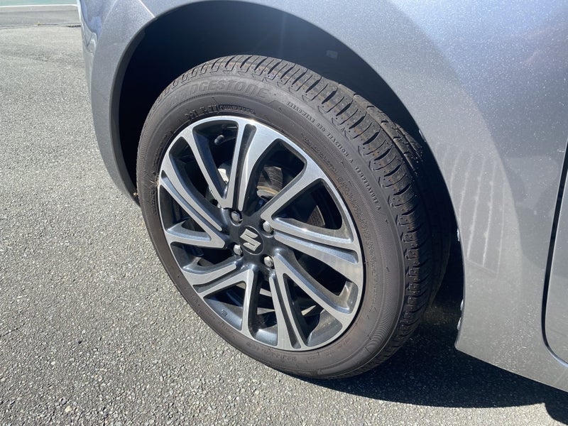 2025 Suzuki Swift 1.0T 5DR RS AT image 3