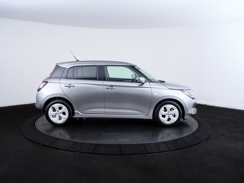 2025 Suzuki Swift 1.2 Hybrid GLZ CVT image 4