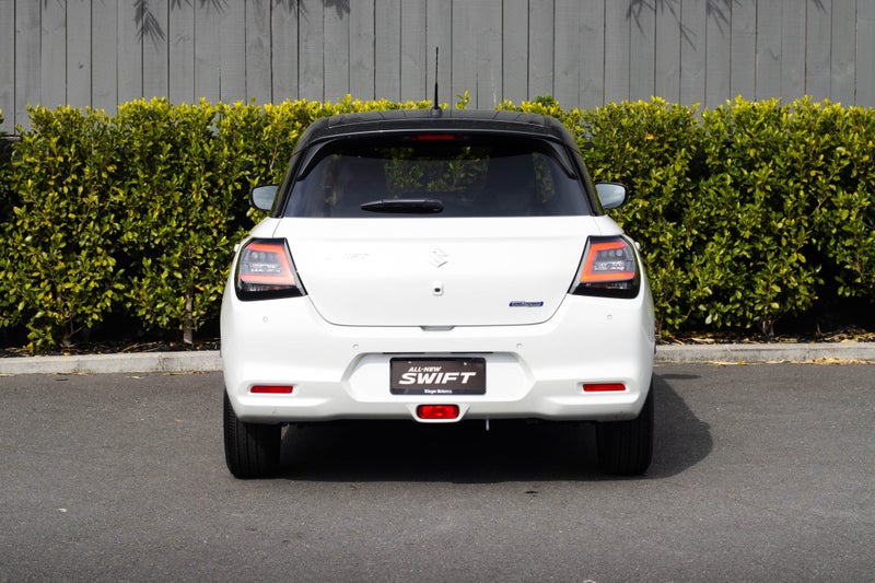 2025 Suzuki Swift 1.2 Hybrid RSC Auto image 5