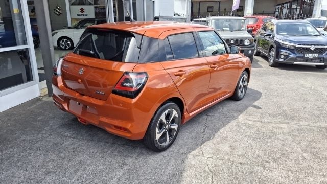 2025 Suzuki Swift 1.2 HYBRID RSC CVT image 3
