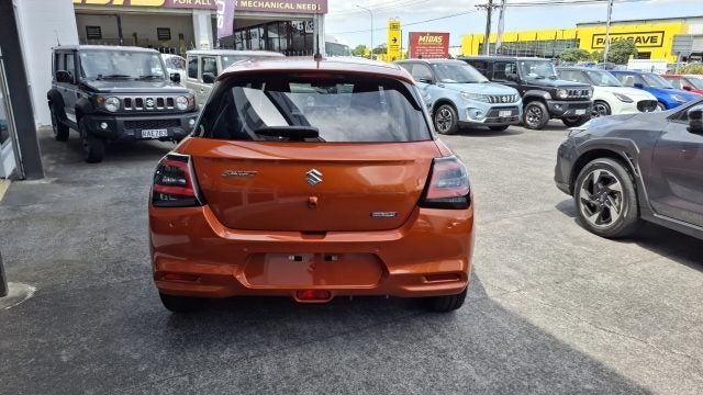 2025 Suzuki Swift 1.2 HYBRID RSC CVT image 4