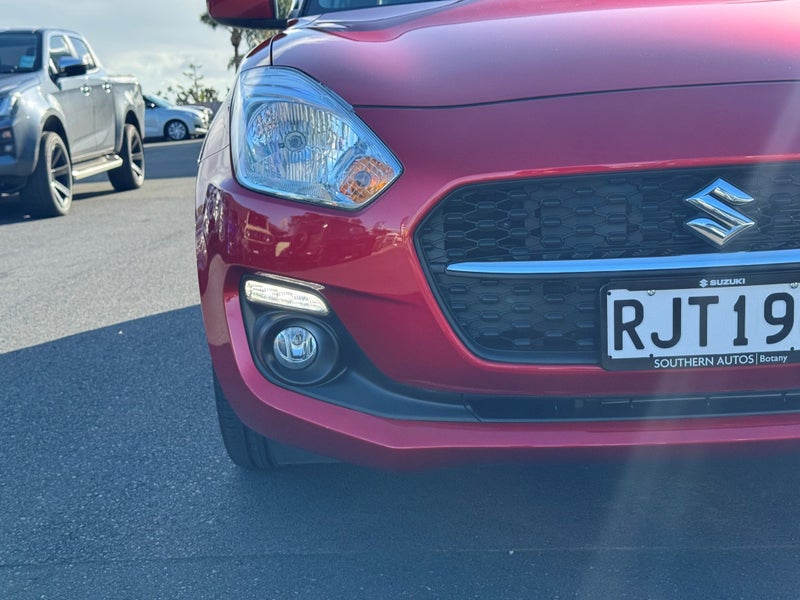 2025 Suzuki Swift GL image 4